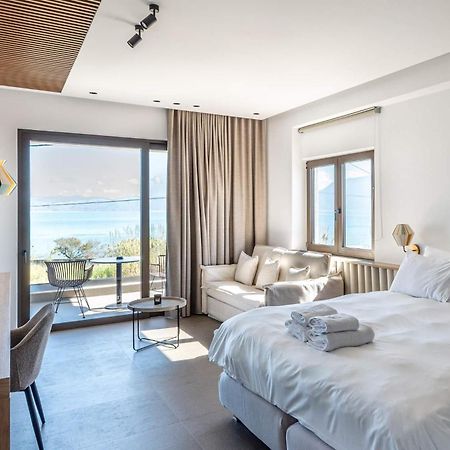 Mare Suites Lechaio Екстер'єр фото